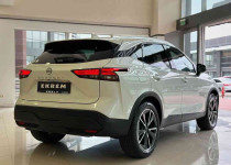 2023 QASHQAİ 4X4 1.3DIG-T SKY PACK 5.900KM BOYASIZ+CAM TAVAN**