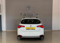 TAŞER OTOMOTIV‘DEN 2024 FİAT EGEA CROSS 1.6 MULTİ STREET HATASIZ