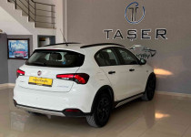 TAŞER OTOMOTIV‘DEN 2024 FİAT EGEA CROSS 1.6 MULTİ STREET HATASIZ