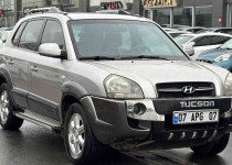 CEYLİN OTOMOTİVDEN 2005 MODEL OTOMATİK HYUNDAİ TUCSON**