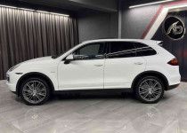 2012~BAYİ~CAYENNE 3.0 DİESEL~BOYASIZ~ISITMALI DİREKSİYON+21JANT