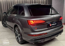 2024~BAYİ~Q7 50TDI~BOYASIZ~SADECE 9.000 KM~İ&Ccedil; ve DIŞ SLİNE+BLACK