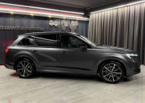 2024~BAYİ~Q7 50TDI~BOYASIZ~SADECE 9.000 KM~İ&Ccedil; ve DIŞ SLİNE+BLACK