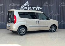 AKTİF den 2011 DOBLO COMBİ 1.3 M.JET PREMİO 90 HP BAKIMLI FULL..