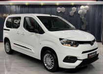 2022~PROACE CİTY~BOYASIZ~OTOMATİK~F1+HIZ SABİTLEME+PARK YARDIMI