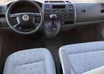 AKTİF 2005 CARAVELLE 2.5 TDI 130 PS 9+1 KOLTUK OTOMATİK MİNİBÜS